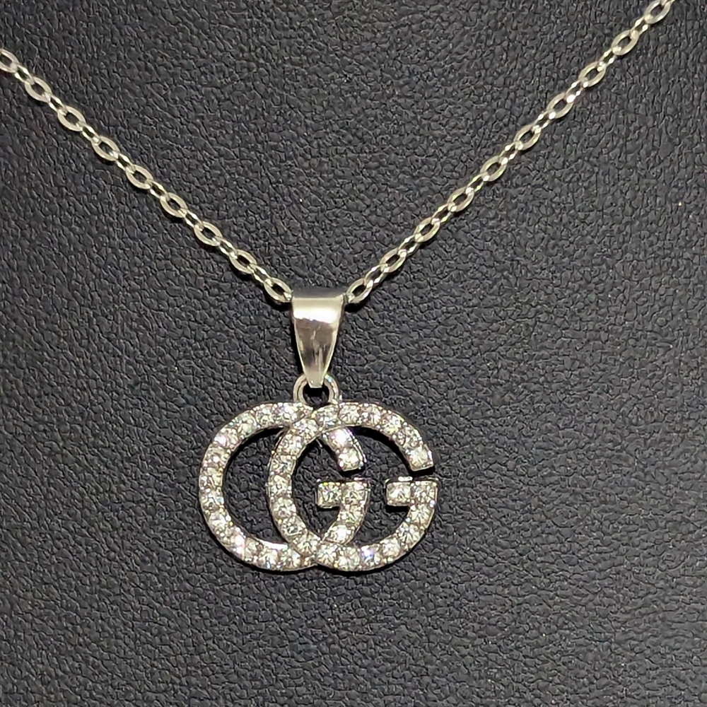 COPY Elegant Silver Necklace Set - Picture 2 of 3